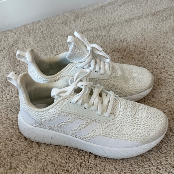 White Adidas Questar Drive Clodfoam Ortholite Float Size 7 - Picture 10 of 11